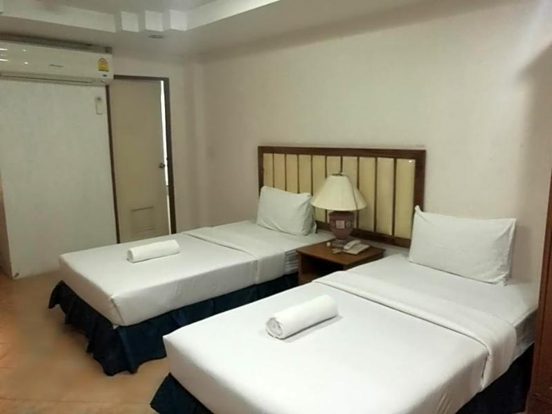 Js Tower Hotel Банкок Екстериор снимка